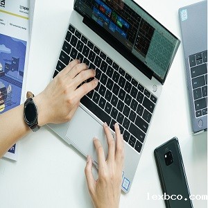 重庆点胶机客户案例 笔电/键盘专用点胶设备